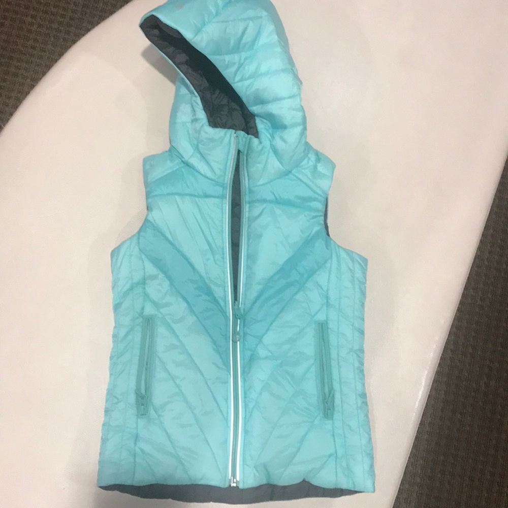 Reversible ivivva girls vest